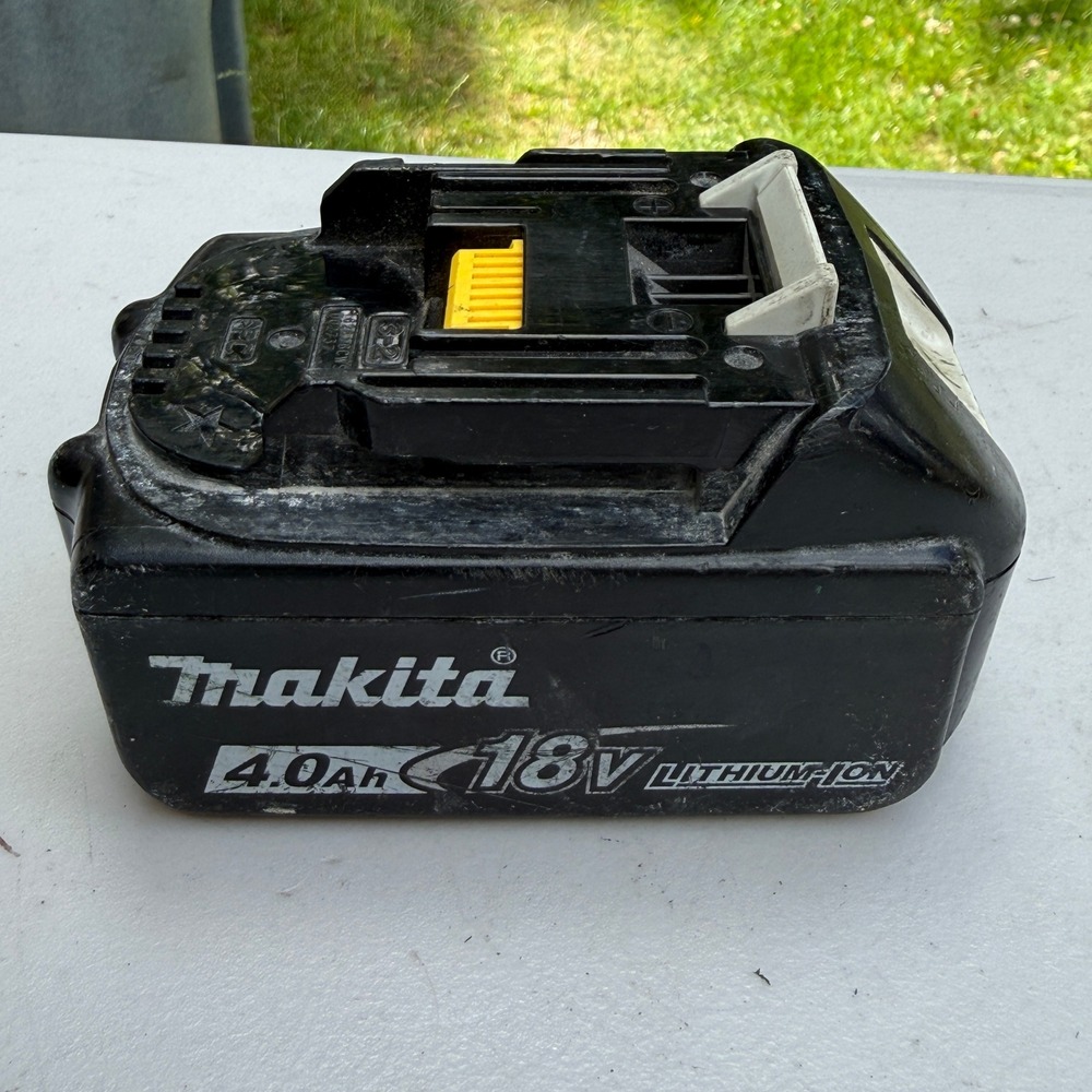 Makita BL1840B 18V LXT Rechargeable Lithium‑Ion 4.0Ah Battery